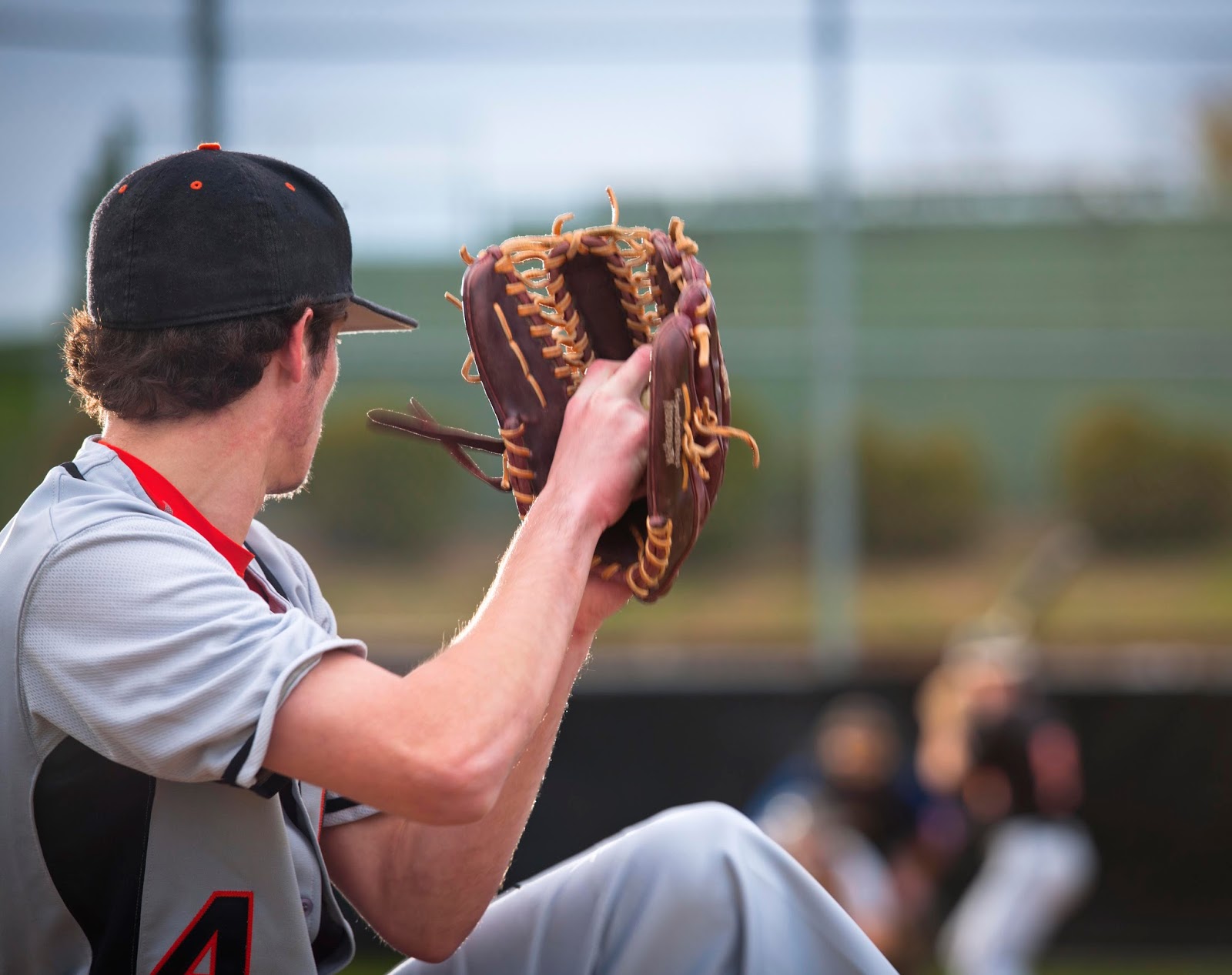 Why Pitchers Have Tommy John Surgery - Penn Medicine